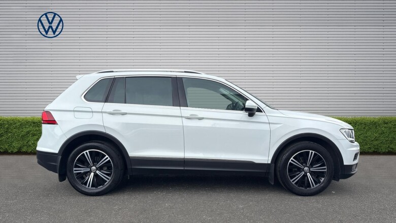 Volkswagen Tiguan 1.4 TSi 125 SE Nav 5dr Petrol Estate